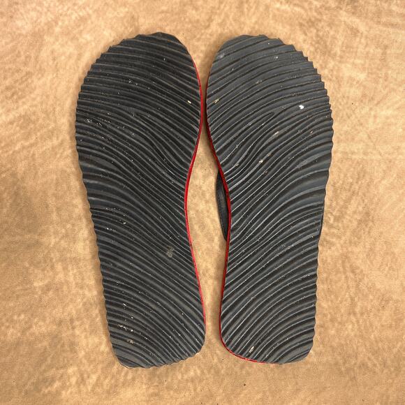 Vintage Y2K First Kiss Floral Butterfly Charm Flip Flop Sandals Red Rhinestone - Picture 7 of 8